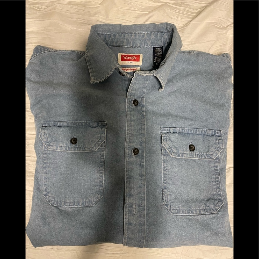 Wrangler button up